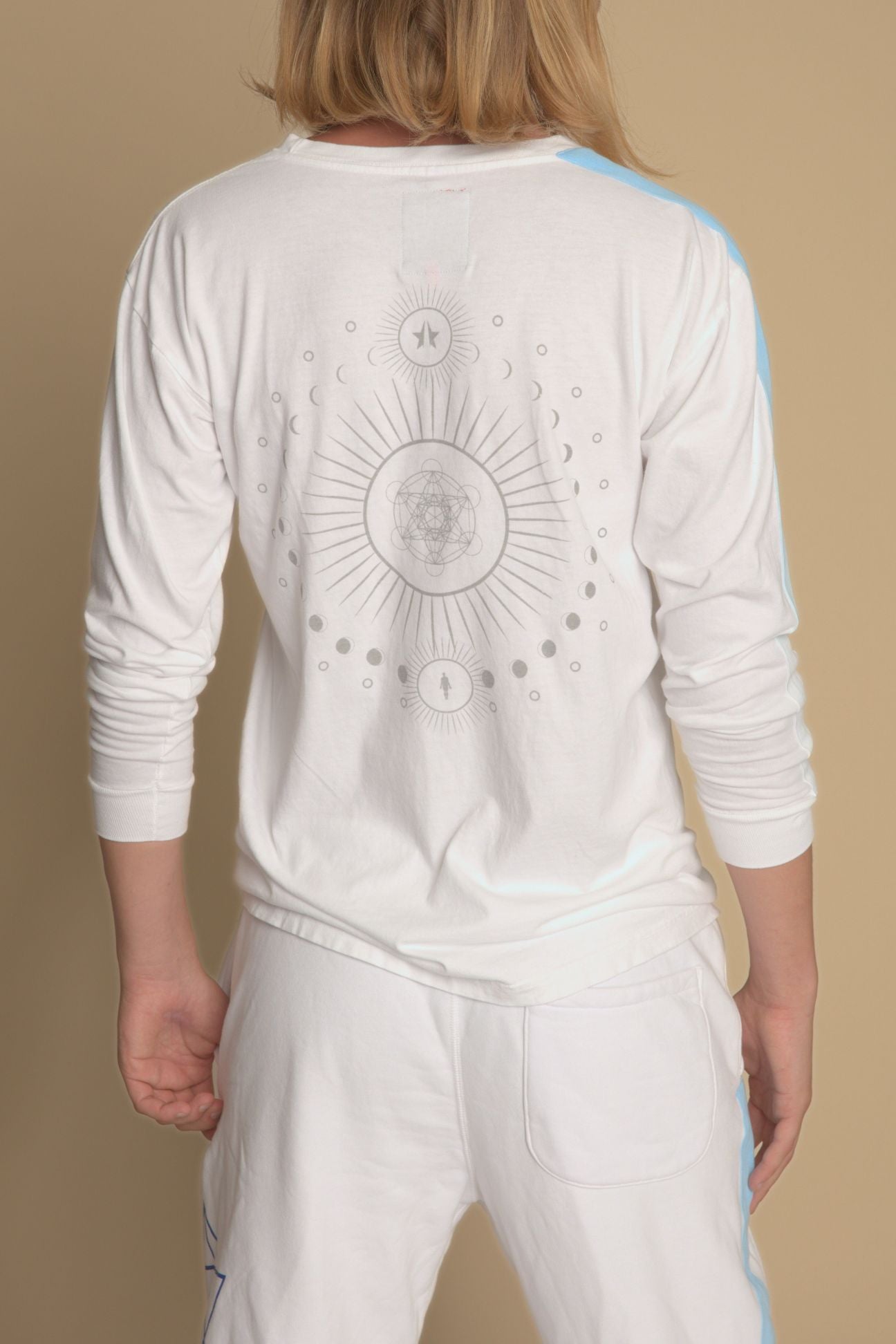 Light Worker Unisex Long Sleeve T-Shirt in Lite Beam - GFL