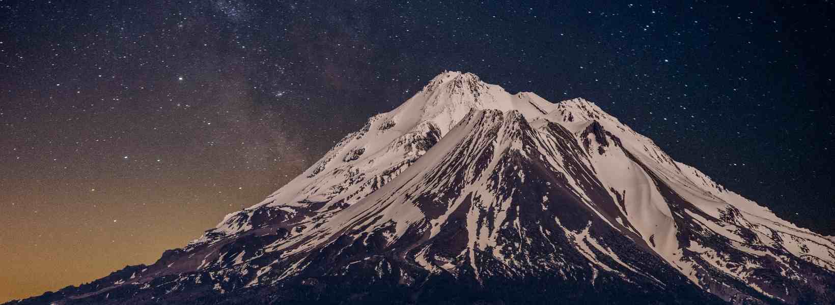 MountShasta.jpg__PID:968a55ec-3bef-43bb-bcea-9f8f48cde0b1