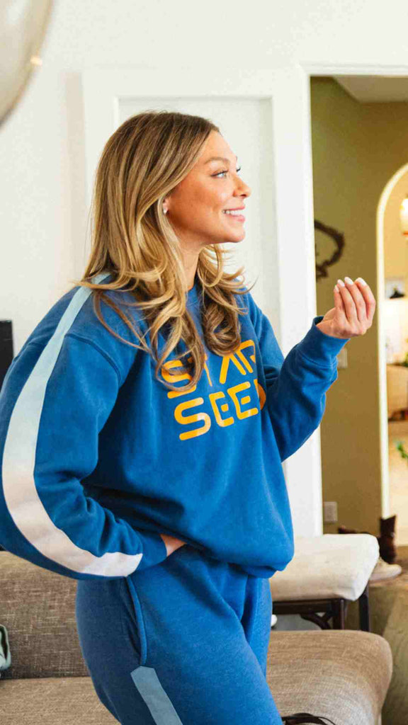 starseed-sweater-galactic.jpg__PID:5ce85f6a-6298-48f4-ab62-e9292c87f563